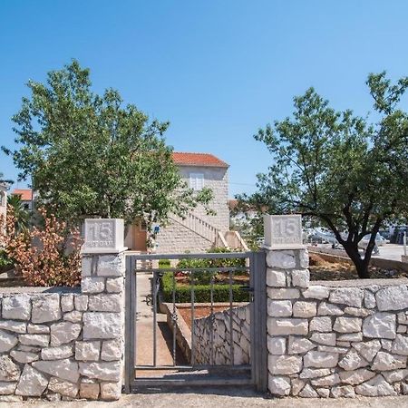 Apartments Batinic Supetar Luaran gambar